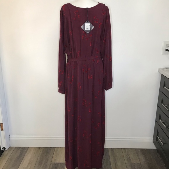 SOLD|NEW Ava & Viv Red Floral Maxi Boho Dress 3X - Picture 5 of 9